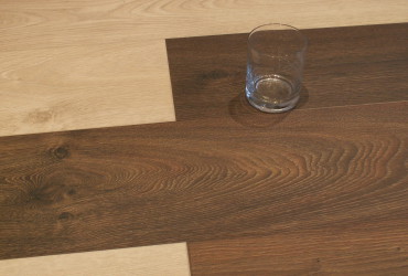 Mieszkanie prywatne: przykł. 1. - panele laminowane