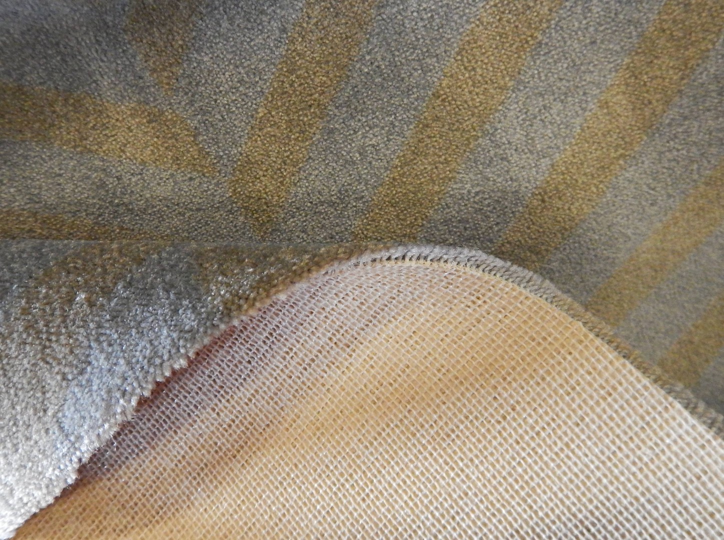 Beaulieu Carus Commodore Duża Jodełka